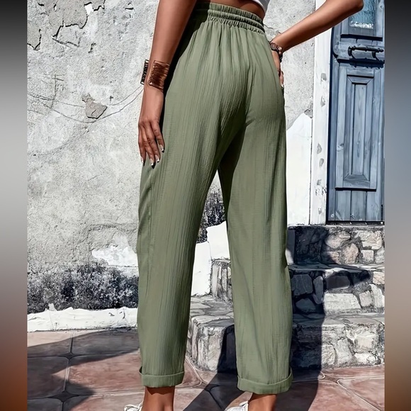 Shein Women’s Pants - Picture 2 of 4